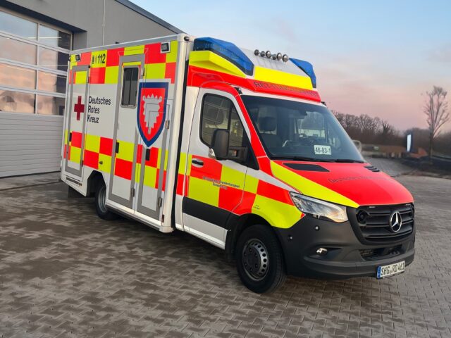 DRK nutzt RTW, KTW und NEF