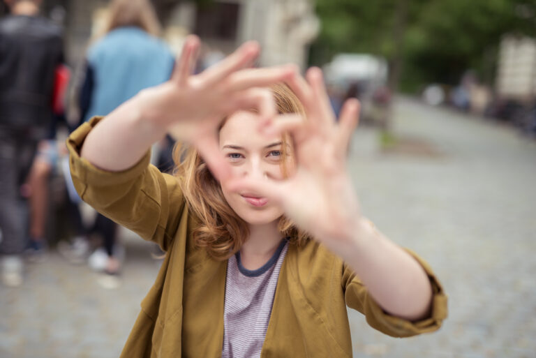 Mehr über den Artikel erfahren Digitalisierung schließt persönliche Beratung und Betreuung nicht aus